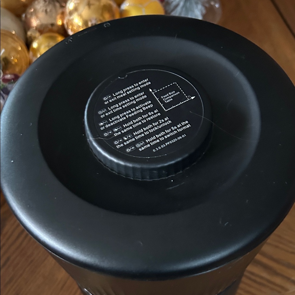 Automatic Pet Feeder - Picture 5 of 10